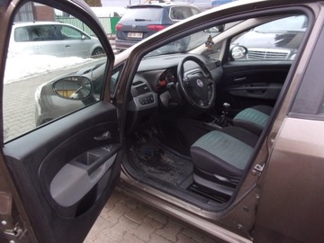 Fiat Punto Grande Punto Hatchback 5d 1.4 8v 77KM 2009 Fiat Punto II wł, zdjęcie 13