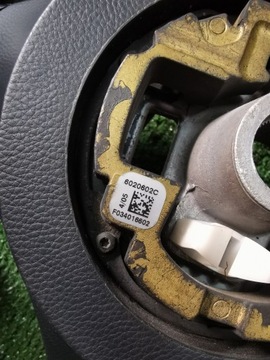 BMW 5 E60 E61 VOLANT MULTIFUNKČNÍ 6020602C F03401660