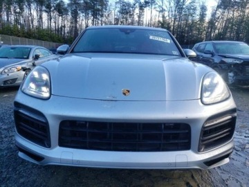 Porsche Cayenne III 2021 Porsche Cayenne 2021r, GTS, 4.0L, 4x4, zdjęcie 3