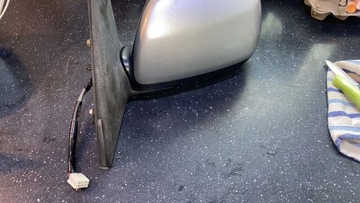 LEVÉ PŘEDNÍ ZRCÁTKO ZPÁTEČNÁ TOYOTA RAV4 ROK VÝROBY 2000 - 2005