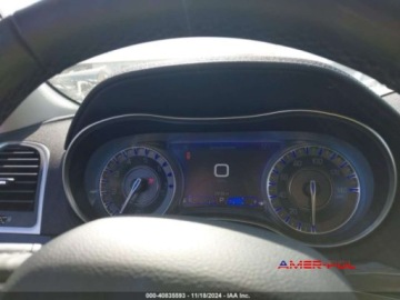 Chrysler 300C II 2021 Chrysler 300 2021 r., 3,6 L 4x4 3.6 Benzyna 292KM, zdjęcie 9