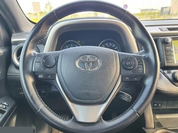 Toyota RAV4 IV MPV Facelifting 2.0 Valvematic 152KM 2016 Toyota RAV4 2.0 Premium 4x4 152 KM 2016r Niski przebieg!, zdjęcie 11