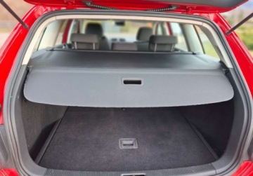 Volkswagen Golf VI Variant 1.6 TDI-CR DPF BlueMotion 105KM 2011 Volkswagen Golf Variant Kombi 1.6 Diesel 105KM, zdjęcie 9