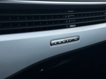 Audi A4 B9 Limousine Facelifting 2.0 40 TDI 204KM 2023 Audi A4 Limousine VAT 23 Matrix Head up Webasto Skorzana tapicerka, zdjęcie 37