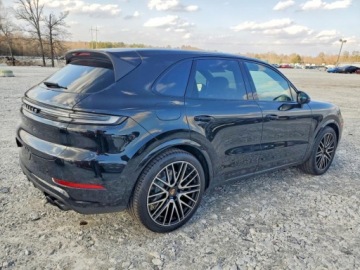 Porsche Cayenne III 2025 Porsche Cayenne 2025r 3.0 Benzyna 335KM, zdjęcie 3