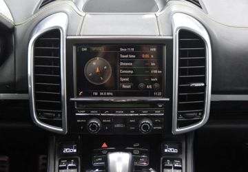 Porsche Cayenne II SUV Facelifting 3.0 E-Hybrid 416KM 2016 Porsche Cayenne Hybryda_Plug in _ Kamera _ Skory _ 3.0 Hybryda Plug-in, zdjęcie 19