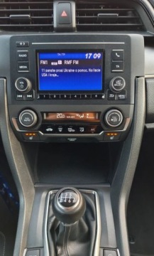 Honda Civic X Hatchback 5d 1.0 VTEC Turbo 129KM 2018 Honda Civic Benzyna 129ps. Klima 2018 Benzyna 129KM, zdjęcie 25