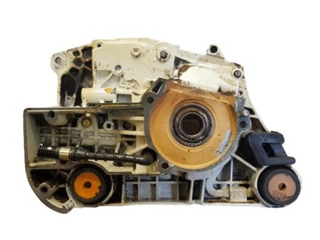 STIHL 044 046 MS440 KARTER OBUDOWA SILNIKA POŁÓWKA