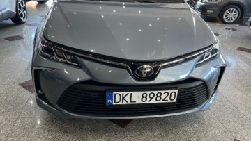 Toyota Corolla XII Sedan Facelifting 1.5 VVT-i 125KM 2023 Toyota Corolla 1.5 Benzyna 125 km tylko 32 tys. przebiegu 1.5 Benzyna 125KM, zdjęcie 14