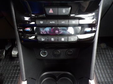 Peugeot 2008 I SUV 1.6 VTi 120KM 2013 PEUGEOT 2008 1.6 BENZ 120 KM ZAREJESTROWANY AUTO Z NIEMIEC, zdjęcie 15