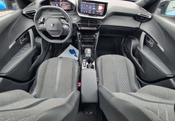 Peugeot 2008 II SUV 1.2 PureTech 130KM 2023 Peugeot 2008 PureTech 130 Allure SS EAT8 SalonPL FVat 2023 1.2 Benzyna, zdjęcie 7