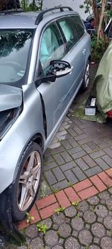 Volvo V70 III Kombi 2.4 D5 215KM 2013 Volvo V70 diesel przebieg 122000km uszkodzony na części, zdjęcie 3