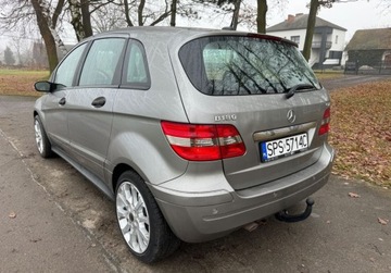 Mercedes Klasa B W245 180 CDI 109KM 2007 Mercedes-Benz Klasa B Bezwypadkowy, Xenon, podgrzewane fotele, Hak 2.0, zdjęcie 4