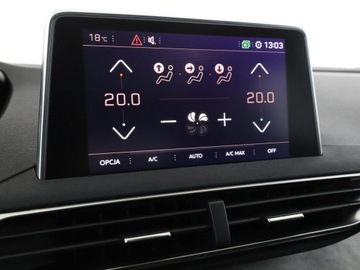 Peugeot 3008 II Crossover 2.0 BlueHDi 180KM 2018 Peugeot 3008 GT 180KM Automat Panorama Navi, zdjęcie 28