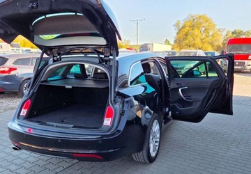 Opel Insignia I Sports Tourer 2.0 CDTI ECOTEC 160KM 2009 Opel Insignia 2,0 CDTI 160 Xenon Navi 2.0 Diesel 160KM, zdjęcie 34