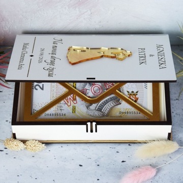 Свадебная подарочная книжная коробка с золотым украшением и конвертом для денег