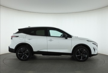 Nissan Qashqai III Crossover Facelifting 1.3 DIG-T MHEV 158KM 2025 Nissan Qashqai 1.3 DIG-T MHEV, 1. Właściciel, zdjęcie 5