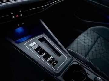 Volkswagen Golf VII Hatchback 5d Facelifting 1.5 TSI ACT 150KM 2020 Volkswagen Golf VW Golf VIII 1.5 eTSI R-Line DSG Kamera ACC LED Ambient, zdjęcie 12