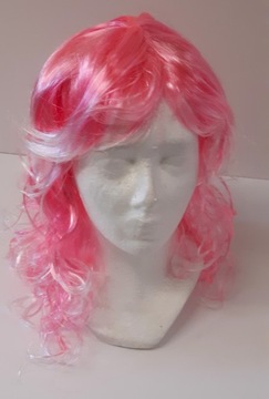 ПАРИК БАРБИ, ДЛИННЫЕ РОЗОВЫЕ И БЕЛЫЕ, СЛЕГКО ВЬЮЧИВЫЕ НИЧКИ С ЧЕЛКОЙ