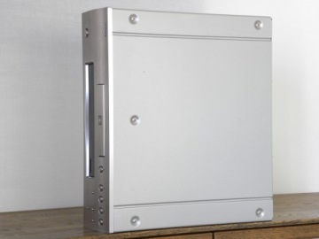 DENON DVD-2500BT серебристый – проигрыватель Blu-ray/DVD/CD DBT