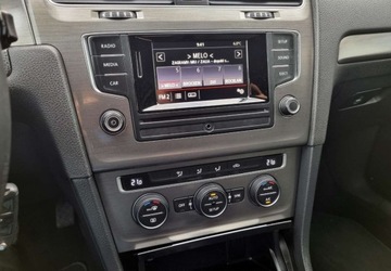 Volkswagen Golf VII Hatchback 3d 1.2 TSI 105KM 2014 Volkswagen Golf 1,2 TSI 105KM 6-Biegow Klimatronic Serwis 1.2 Benzyna, zdjęcie 33