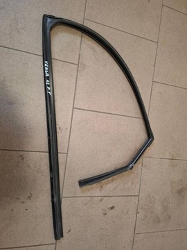 KIA VENGA 09-15 TĚSNĚNÍ OKNO PRAVÁ ZADNÍ