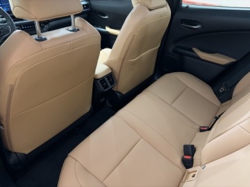 Lexus UX Crossover Facelifting 2.0 300h 199KM 2025 Lexus UX 300h F Sport Design Lexus UX 300h F Sport, zdjęcie 10