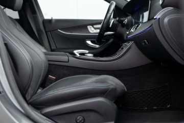 Mercedes Klasa E W213 Limuzyna 2.0 220d 194KM 2019 Mercedes-Benz Klasa E E220d 4 Matic AMG Salon Polska Autotrade Mercedes, zdjęcie 30