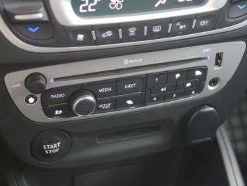 Renault Megane III Grandtour Facelifting 2013 Energy dCi 130KM 2014 Renault Megane 1.6 dCi, Salon Polska, Navi, Klima, zdjęcie 15