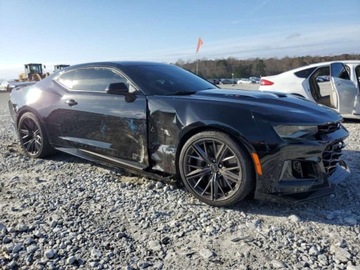 Chevrolet Camaro VI 2023 Chevrolet Camaro 2023, 6.2L, ZL1, od ubezpieczalni 6.2 Benzyna 650KM, zdjęcie 2