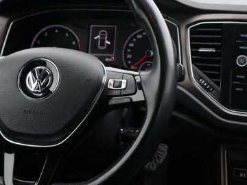 Volkswagen T-Roc I SUV 1.0 TSI 115KM 2018 VW T-Roc 1.0 TSI, Salon Polska, Klima, zdjęcie 18