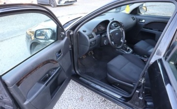 Ford Mondeo III Kombi 2.0 TDCi 130KM 2007 Ford Mondeo Klimatyzacja, Grzane fotele, wielof. kierownica ,Nowe opony, C, zdjęcie 6