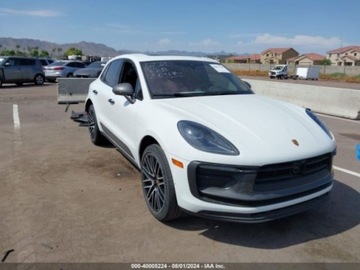 Porsche Macan 2023 Porsche Macan 2023r, T, 2.0L, 4x4 3.0 Benzyna 261KM, zdjęcie 1
