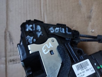 KIA SOUL ZÁMEK DVEŘE PRAVÝ PŘEDNÍ EVROPA
