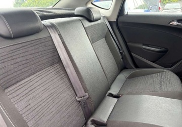 Opel Astra J Sedan 1.4 Turbo ECOTEC 140KM 2016 Opel Astra Samochod krajowy 1.4 BenzynaLPG 141KM, zdjęcie 11