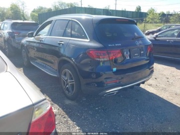 Mercedes GLC C253 2021 Mercedes-Benz GLC 300 4Matic Suv 2021 2.0l 2.0 Benzyna 255KM, zdjęcie 3