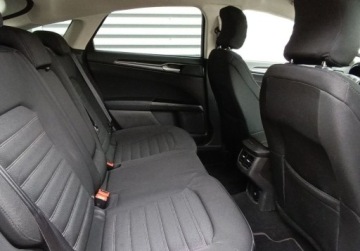 Ford Mondeo V Sedan Facelifting 2.0 EcoBlue 150KM 2021 Ford Mondeo 2.0 EcoBlue 150KM Automat Titanium SalonPL SerwisASO FV23 Gwar, zdjęcie 34