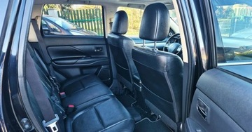 Mitsubishi Outlander III 2013 Mitsubishi Outlander BENZYNA HYBRYDA plug in 4x4 grzane fotele AUTOMAT, zdjęcie 27