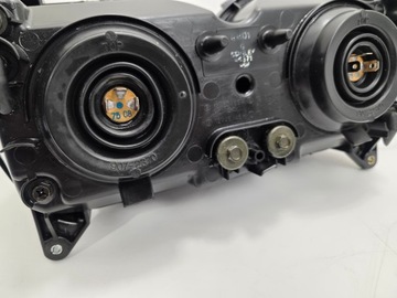 Honda VFR 800 98-02 RC 46 reflektor lampa przód IGŁA