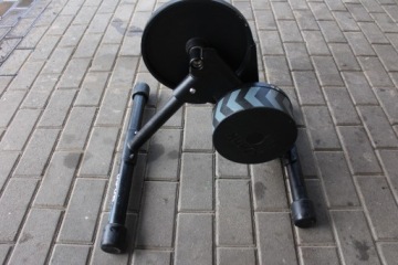 Велосипедный тренажер Wahoo Kickr Core