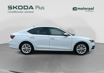 Skoda Octavia III Liftback Facelifting 1.5 TSI ACT 150KM 2020 Skoda Octavia Ambition Pakiety, ACC, Podgrzewane fotele, Kamera, Bezwypad, zdjęcie 15