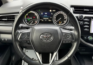 Toyota Camry IX Sedan 2.5 Hybrid Dynamic Force 218KM 2020 Toyota Camry Salon Polska, Serwis ASO, Gwarancja 2.5 Hybryda 218KM, zdjęcie 8