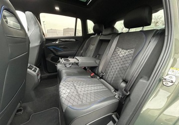 Volkswagen Tiguan III 2024 Volkswagen Tiguan 4Motion R-Line Pakiety, Kamera 360, Hak, Matrix, GPS, A, zdjęcie 18