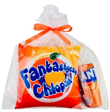 Подарок на день рождения мальчикам BOYFRIEND'S DAY FANTA PILLOW одноклассникам