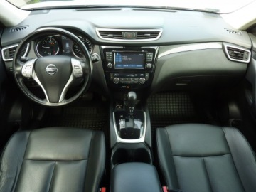 Nissan X-Trail III Terenowy 1.6 dCi 130KM 2016 Nissan X-Trail 1.6 DCI, zdjęcie 16