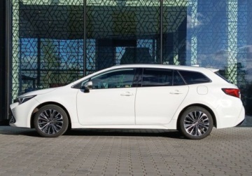 Toyota Corolla XII TS Kombi Facelifting 2.0 Hybrid Dynamic Force 196KM 2023 Toyota Corolla Corolla Style FV23 Salon PL Serwis ASO 1wl. 2.0, zdjęcie 1