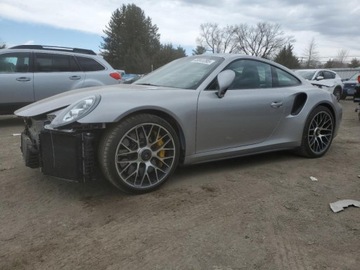 Porsche 911 991 Turbo/Turbo S Coupe 3.8 520KM 2014 Porsche 911 Porsche 911 Turbo 991, od ubezpieczalni 3.8 Benzyna 520KM, zdjęcie 1