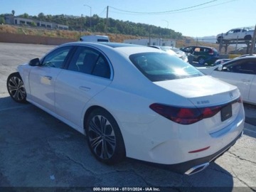 Mercedes Klasa E W214 2024 Mercedes-Benz Klasa E 2024r, 350, 2.0L, 4Matic 2.0 Benzyna 255KM, zdjęcie 4