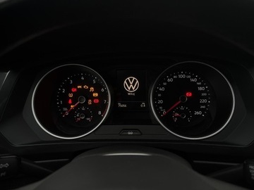 Volkswagen Tiguan II SUV Facelifting 1.5 TSI 150KM 2021 Volkswagen Tiguan 1.5TSI 150KM Life (Salon PL, 1 w, zdjęcie 18