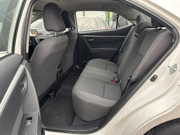 Toyota Corolla XI Sedan Facelifting 1,6 Valvematic 132KM 2017 Toyota Corolla 1.6 benzyna/Biała perła/Kamera, zdjęcie 19